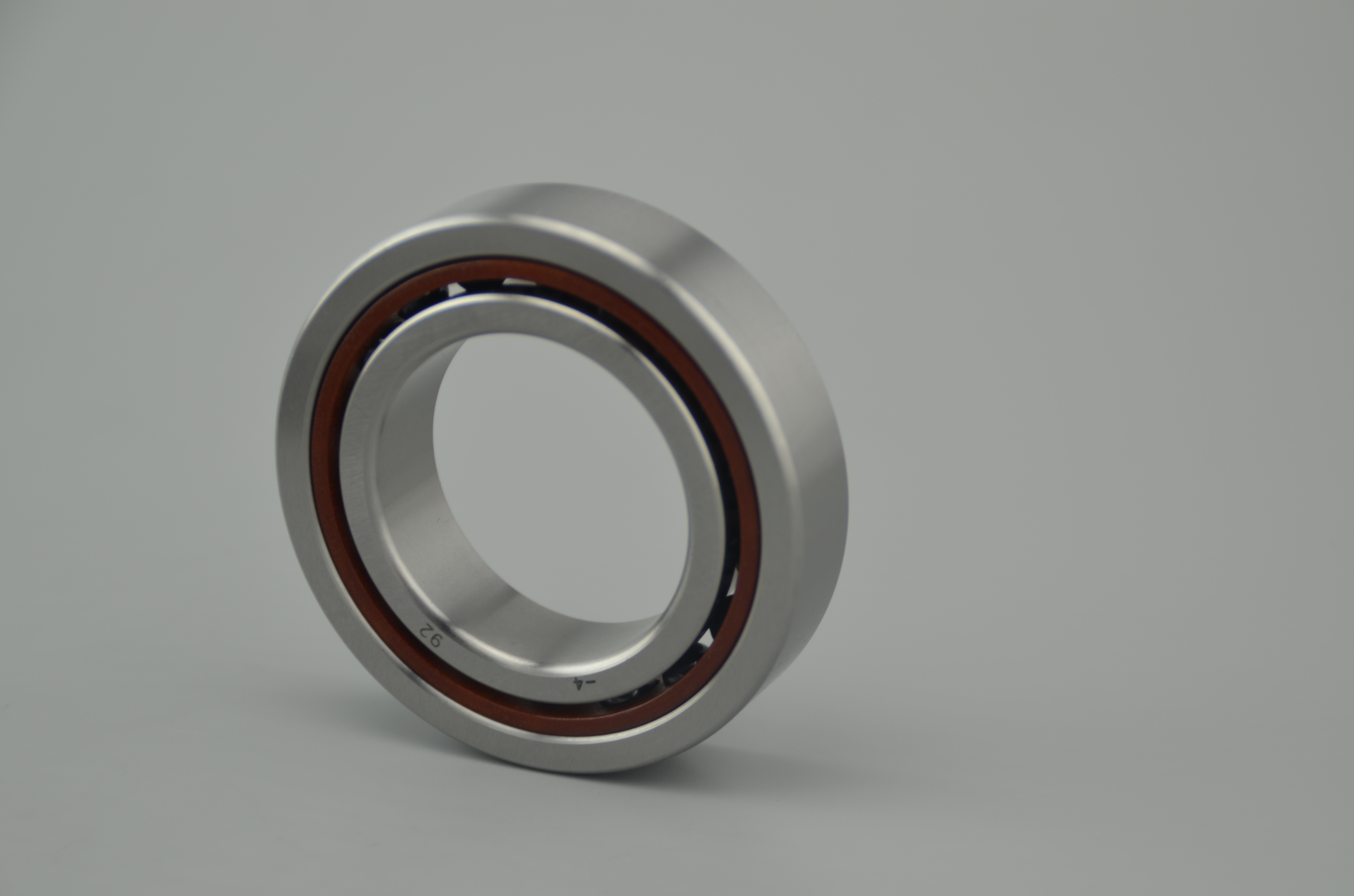 High-speed sealed angular contact ball bearings